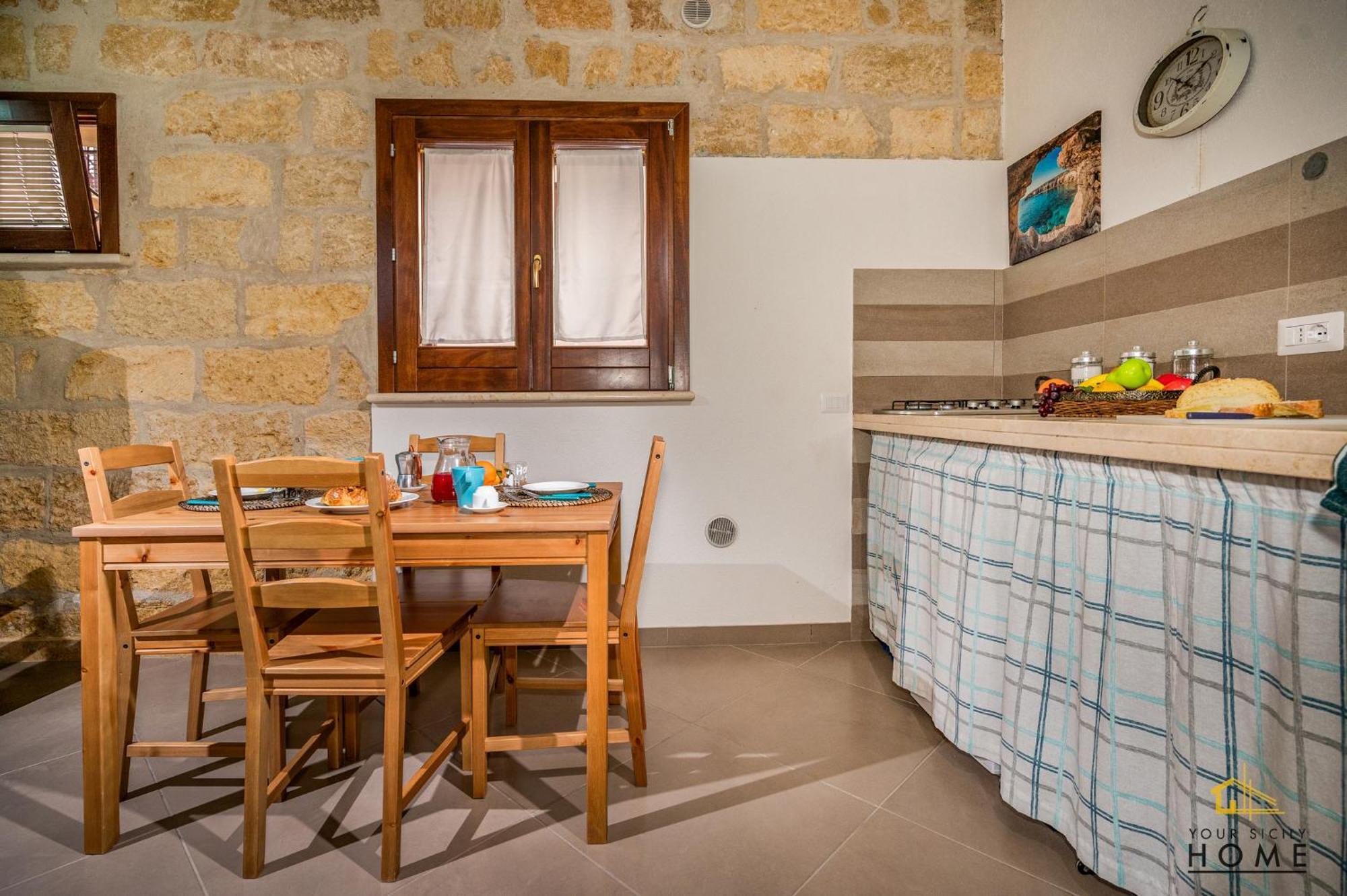Casa Vacanze Peperoncino كاستيلاّماري ديل غو المظهر الخارجي الصورة